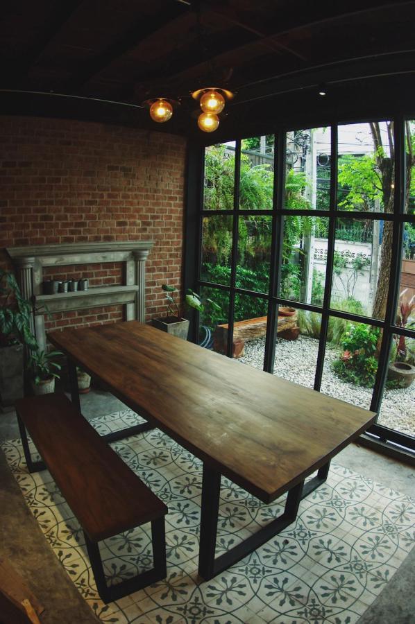 Albergue The Local Ari Bangkok Exterior foto